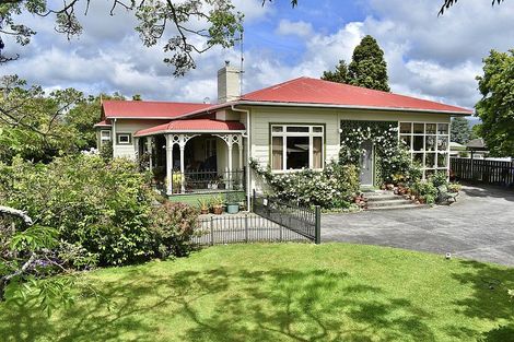 Photo of property in 27 Chester Street, Levin, 5510