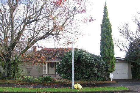 Photo of property in 21 Parata Street, Hokowhitu, Palmerston North, 4410