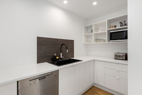 Photo of property in 6 Flight Valley Way, Welcome Bay, Tauranga, 3175