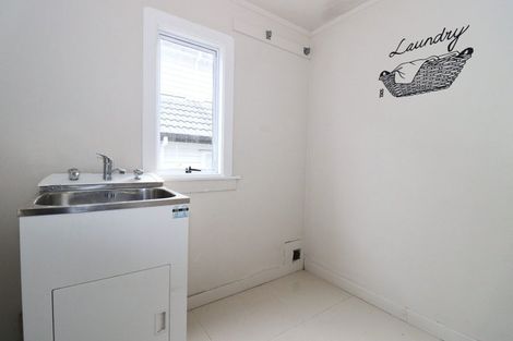 Photo of property in 139 Bucklands Beach Road, Bucklands Beach, Auckland, 2012