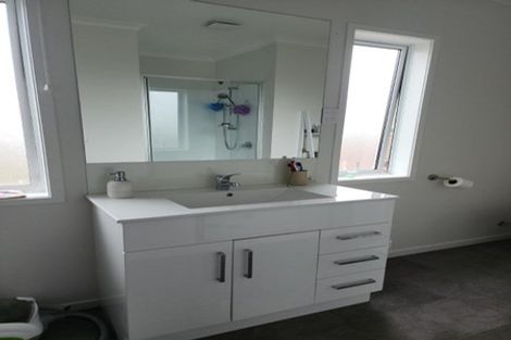 Photo of property in 3/10 Burrows Place, Frankton, Hamilton, 3204