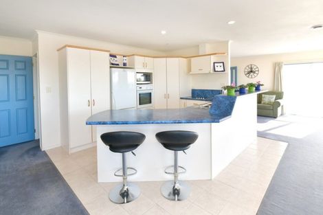 Photo of property in 36 Kath Hopper Drive, Orewa, 0931