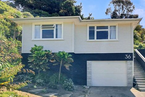 Photo of property in 36 Aratoro Place, Mount Pleasant, Christchurch, 8081
