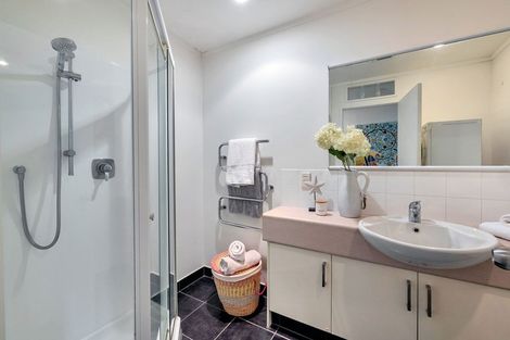 Photo of property in 1 Genesis Place, Flat Bush, Auckland, 2019