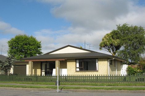 Photo of property in 12a Buss Street, Rangiora, 7400