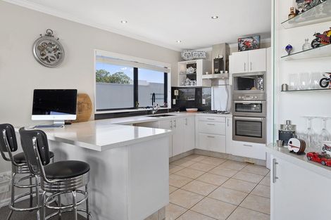Photo of property in 10 Selwyn Street, Tauranga, 3110