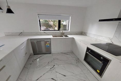 Photo of property in 1/339 Pakuranga Road, Pakuranga Heights, Auckland, 2010