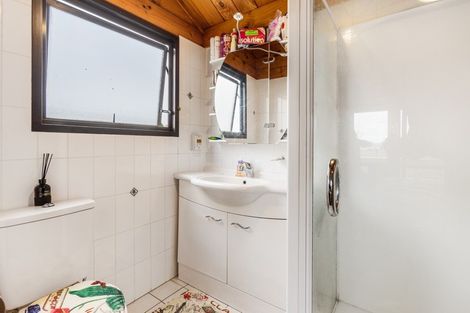 Photo of property in 148 West Harbour Drive, West Harbour, Auckland, 0618