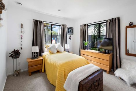 Photo of property in 1 Stonebridge Park Drive, Holdens Bay, Rotorua, 3010