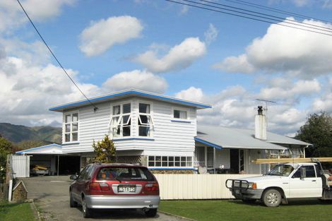 Photo of property in 24 Whittaker Street, Shannon, 4821