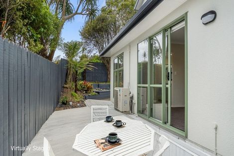 Photo of property in 6 Chadlington Avenue, Henderson, Auckland, 0612