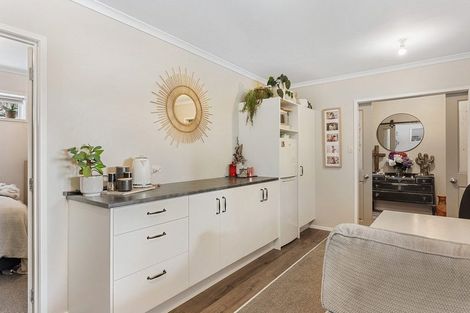 Photo of property in 43 Seymour Place, Bellevue, Tauranga, 3110