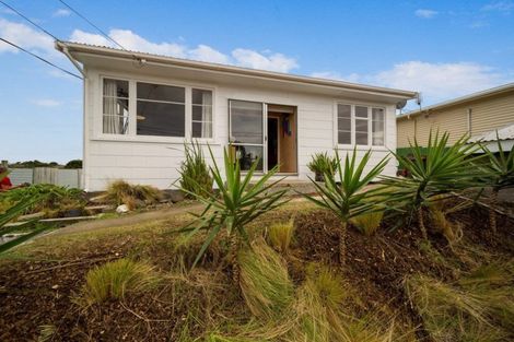 Photo of property in 52 South Road, Blagdon, New Plymouth, 4310