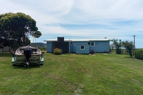Photo of property in 2 Hauiti Road, Tolaga Bay, 4077