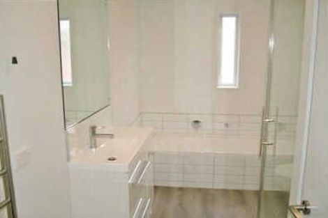 Photo of property in 40 Cunningham Terrace, Lyttelton, 8082