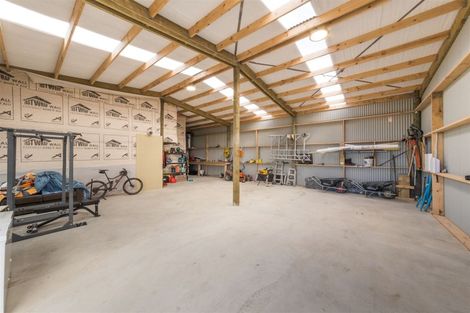 Photo of property in 1365 Rongotea Road, Kairanga, Palmerston North, 4475