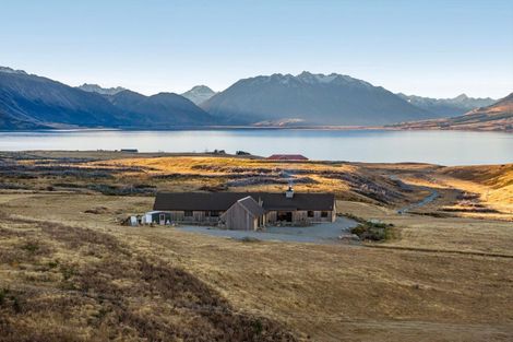 Photo of property in 1/1789 Lake Ohau Road, Lake Ohau, Twizel, 9412
