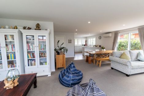 Photo of property in 92 Silverstream Road, Crofton Downs, Wellington, 6035