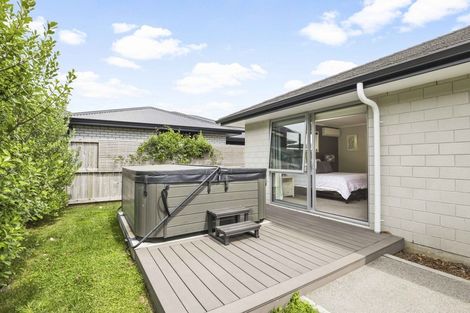 Photo of property in 42 Keston Crescent, Flagstaff, Hamilton, 3210