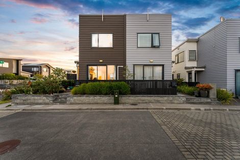 Photo of property in 9 Fuselage Road, Hobsonville, Auckland, 0616