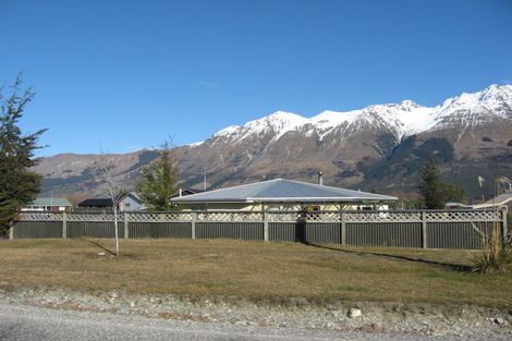 Photo of property in 35 Oban Street, Glenorchy, 9372