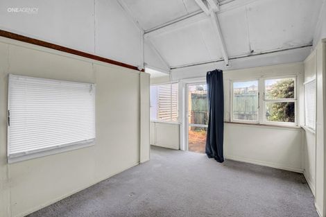Photo of property in 2/6 Drake Street, New Brighton, Christchurch, 8061