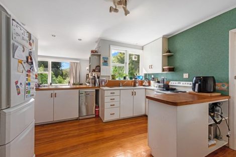 Photo of property in 1/45 Dowling Grove, Silverstream, Upper Hutt, 5019