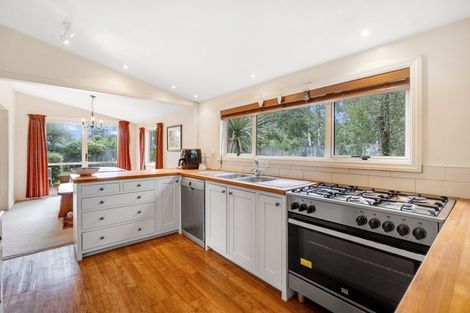 Photo of property in 51 Victoria Street, Oxford, 7430