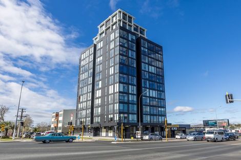 Photo of property in 103/1 Buscomb Avenue, Henderson, Auckland, 0610