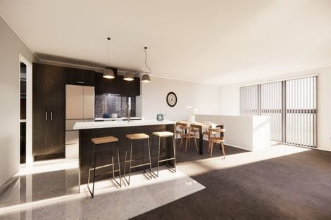 Photo of property in 32 Evergreen Parade, Rosehill, Papakura, 2113