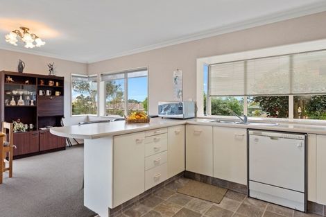 Photo of property in 32 Bayfair Drive, Mount Maunganui, 3116