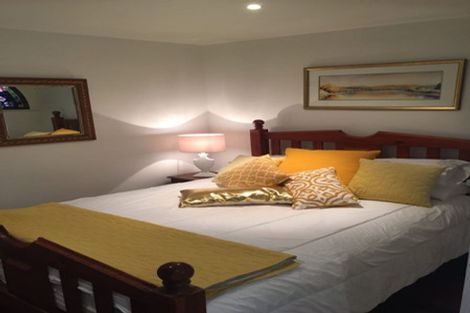 Photo of property in 56 Holloway Road, Aro Valley, Wellington, 6021