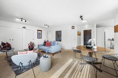 Photo of property in 49 West Street, Pukekohe, 2120