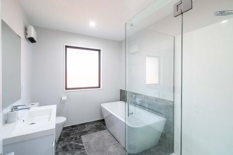 Photo of property in 17 Llew Summers Street, Belfast, Christchurch, 8051