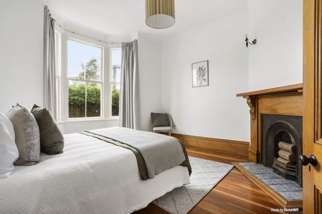 Photo of property in 17 Douglas Street, Mount Cook, Wellington, 6021