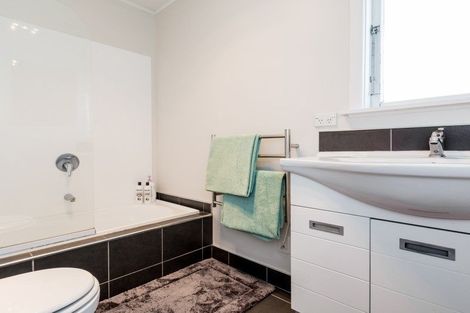 Photo of property in 4 Exeter Crescent, Pirimai, Napier, 4112