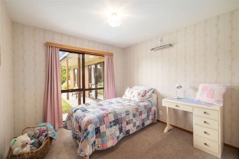 Photo of property in 18 Nepal Place, Burnside, Christchurch, 8053