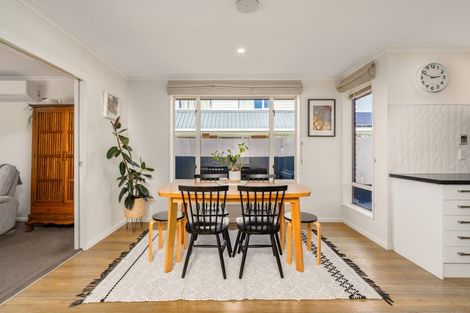 Photo of property in 2/14 Bentley Street, Russley, Christchurch, 8042
