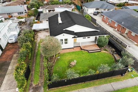 Photo of property in 1/39 Great South Road, Papakura, 2110