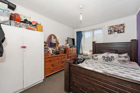 Photo of property in 57 Sare Crescent, Fairfield, Hamilton, 3214