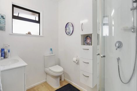 Photo of property in 4 Appleyard Crescent, Meadowbank, Auckland, 1072