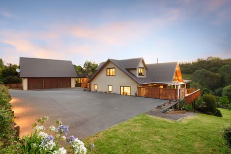 Photo of property in 17 Roger Guy Place, Welcome Bay, Tauranga, 3175