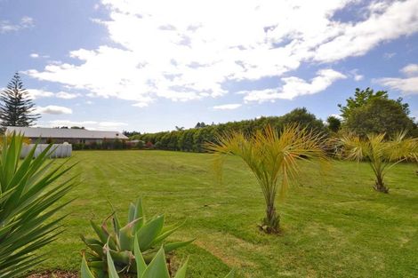 Photo of property in 10 Kotare Heights, Kerikeri, 0230