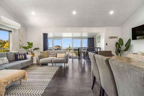 Photo of property in 406 Thames Coast Sh25 Road, Te Puru, Thames, 3575