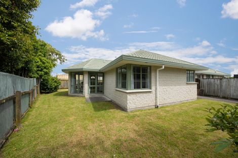 Photo of property in 6 Sovereign Court, West End, Palmerston North, 4410