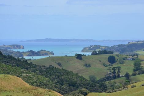 Photo of property in 360 Cowan Bay Road, Pohuehue, Warkworth, 0983