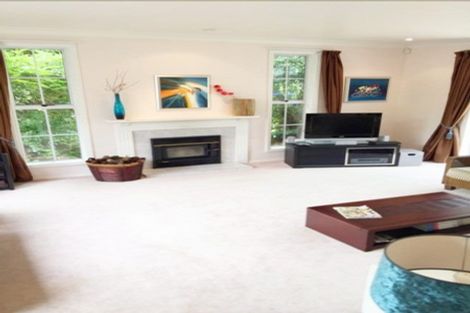 Photo of property in 4 Gracechurch Drive, Flat Bush, Auckland, 2016