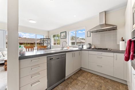 Photo of property in 32 Driftwood Drive, Red Beach, 0932