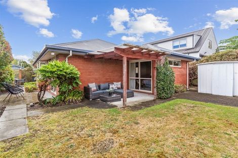 Photo of property in 11 Kotare Street, Fendalton, Christchurch, 8041