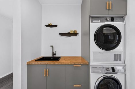 Photo of property in 3 Grange Road South, Haumoana, 4102